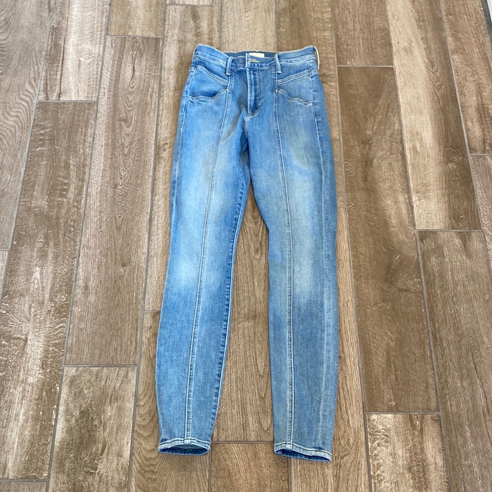 Mother Seamed Swooner Hover Size 27 in color Blowing Kisses!